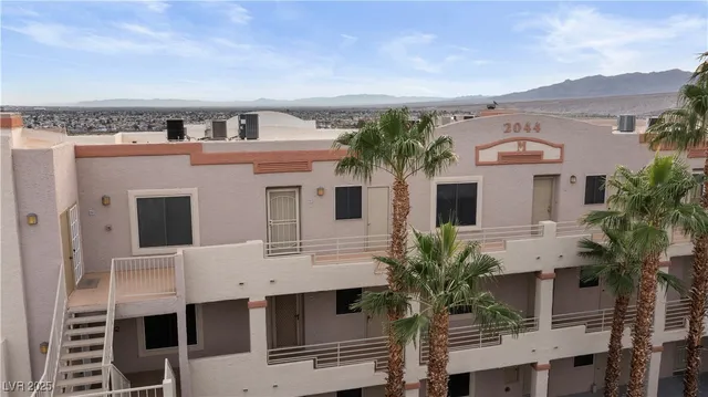 $134,900 | 2044 Mesquite Lane, Unit 302, Laughlin, NV 89029