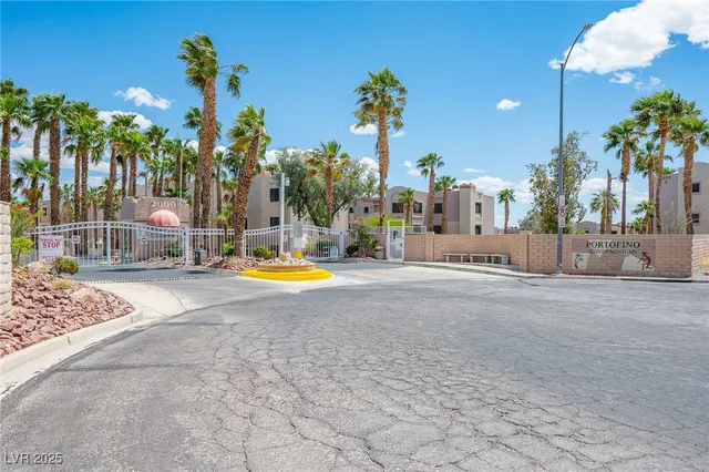 $134,900 | 2044 Mesquite Lane, Unit 302, Laughlin, NV 89029