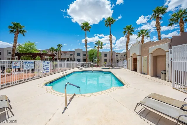 $134,900 | 2044 Mesquite Lane, Unit 302, Laughlin, NV 89029