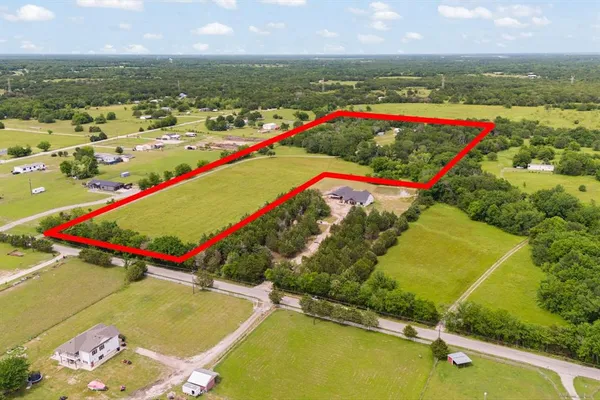$599,990 | 9547 County Road 346, Terrell, TX 75161