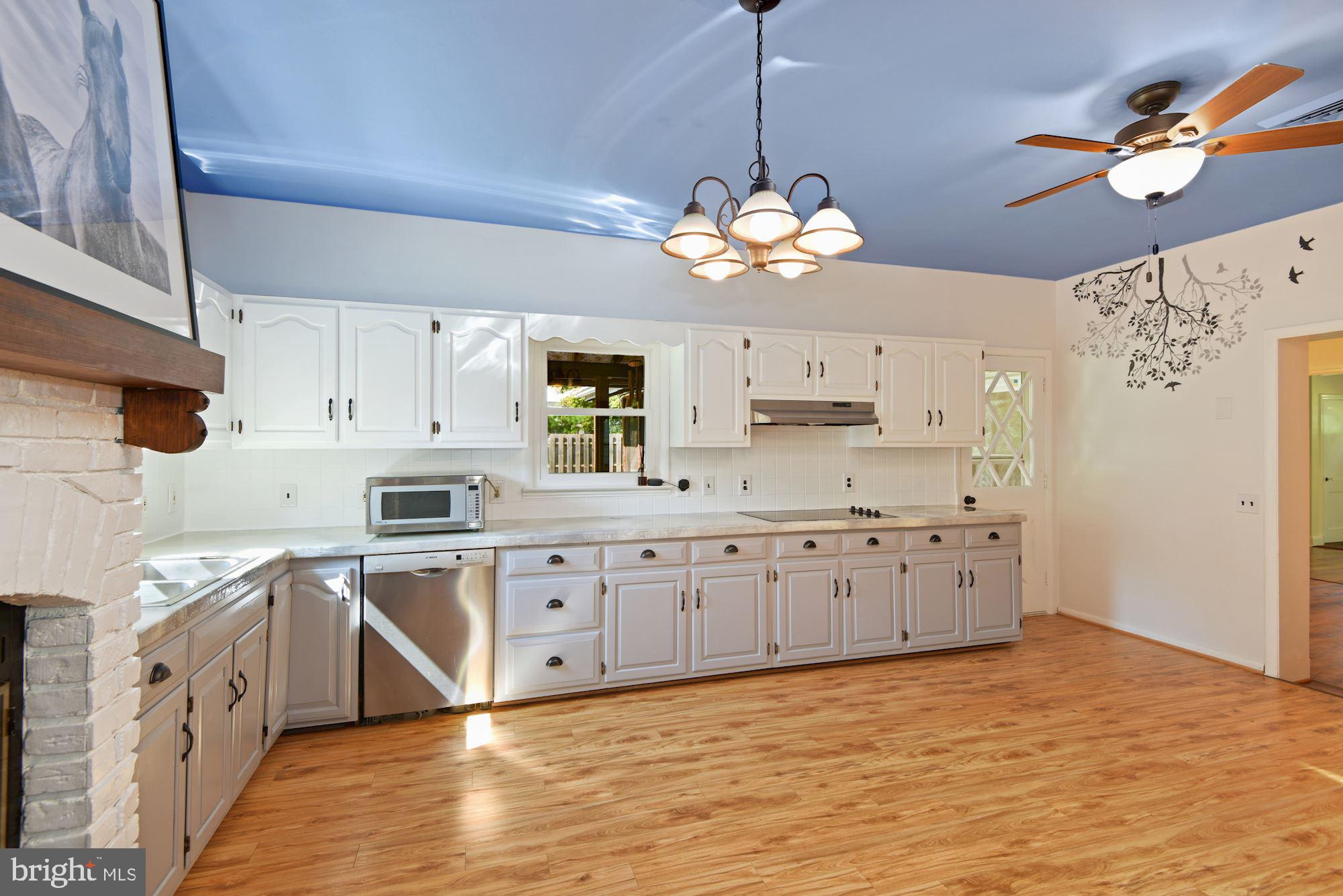 2936 Ridge Road Windsor Mill, MD 21244 - Photo 13 of 36