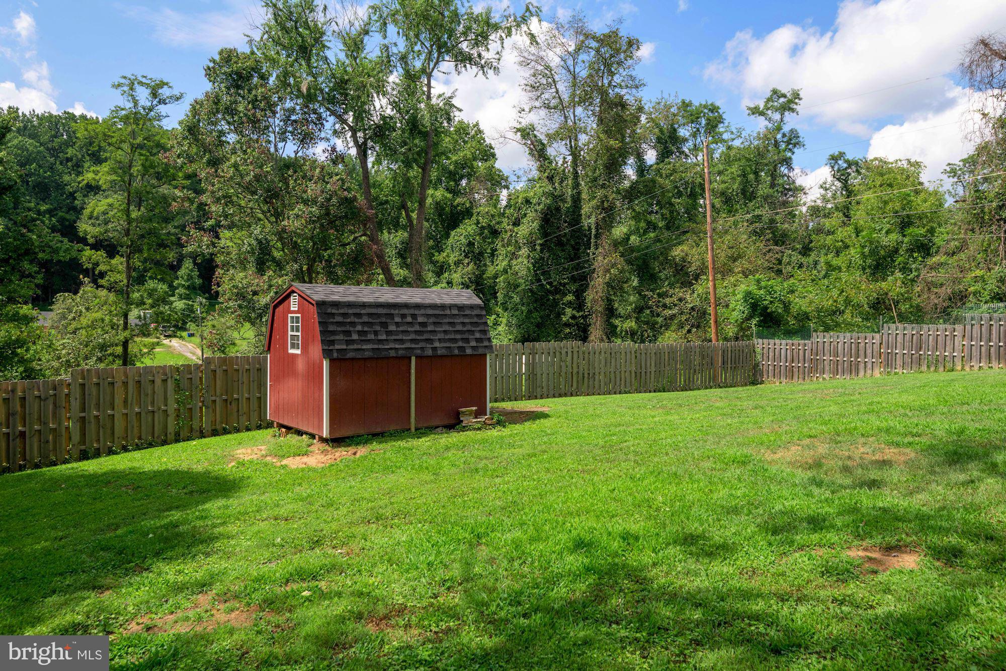 2936 Ridge Road Windsor Mill, MD 21244 - Photo 30 of 36