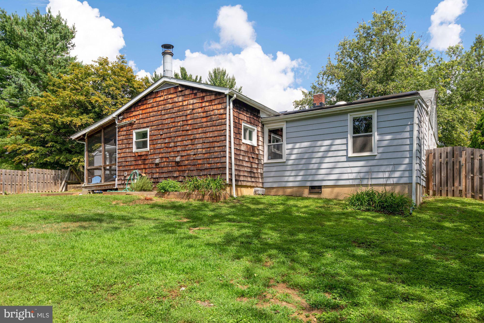2936 Ridge Road Windsor Mill, MD 21244 - Photo 31 of 36
