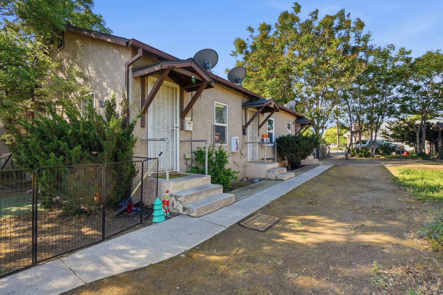 1107 7th Street Modesto, CA 95354 - Photo 1 of 40