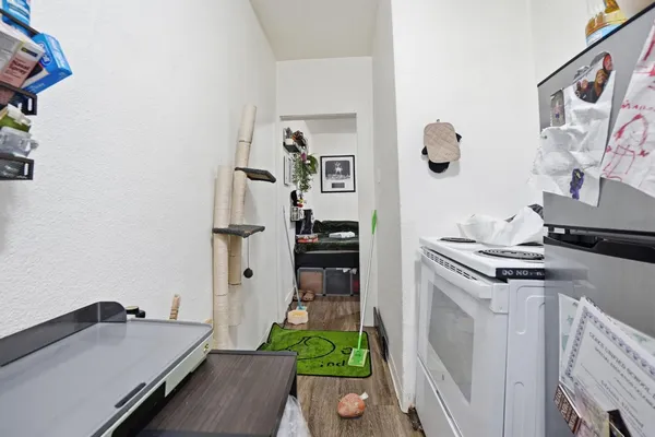 $425,000 | 1107 7th Street, Modesto, CA 95354