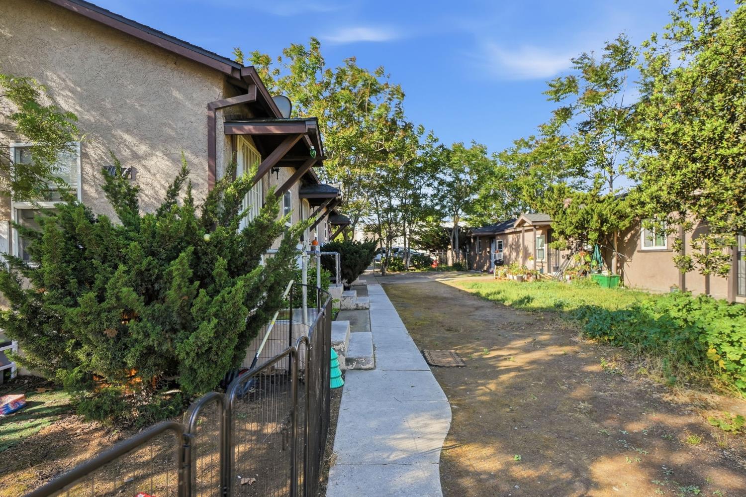 1107 7th Street Modesto, CA 95354 - Photo 6 of 40