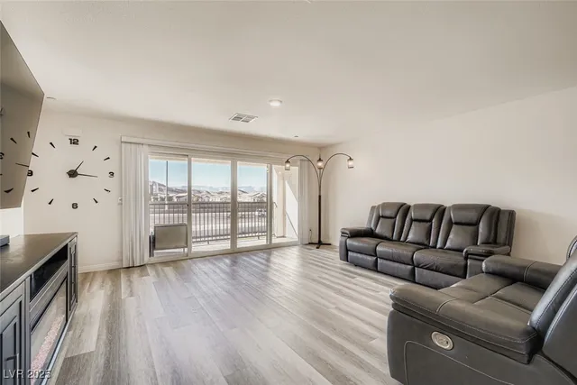 $399,888 | 12153 Harvest Sky Way, Unit 2, Las Vegas, NV 89183