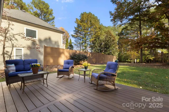 a view of a outdoor space