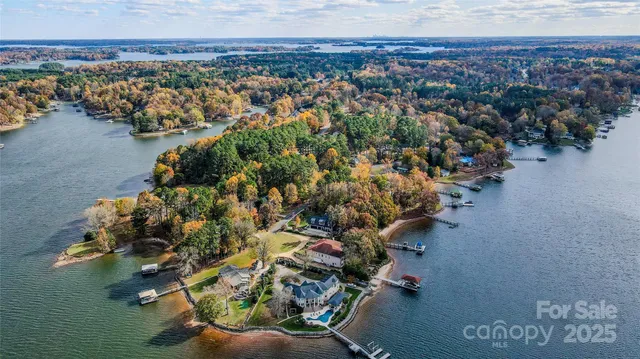 a view of a outdoor space