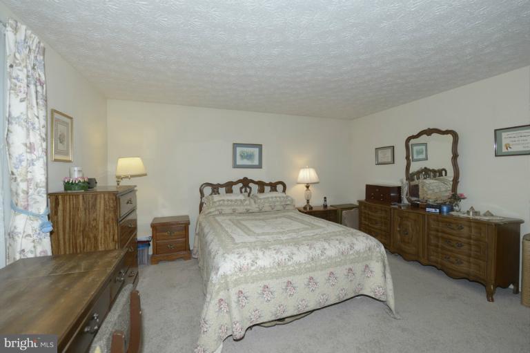 9386 Northgate Road Laurel, MD 20723 - Photo 10 of 19 Bedroom (Master)