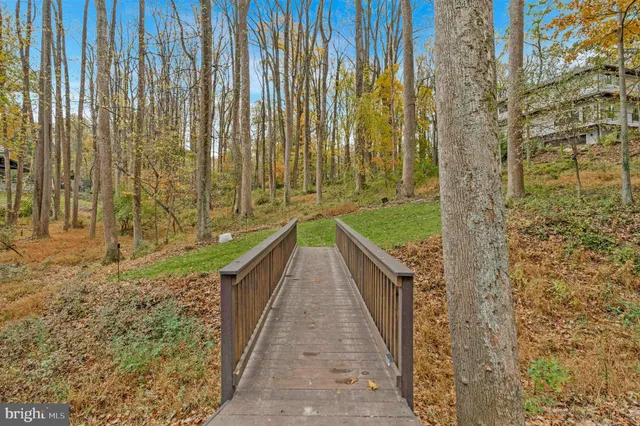 $3,695,000 | 1700 Brookside Lane, Vienna, VA 22182