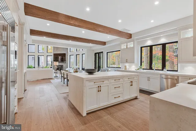 $3,695,000 | 1700 Brookside Lane, Vienna, VA 22182