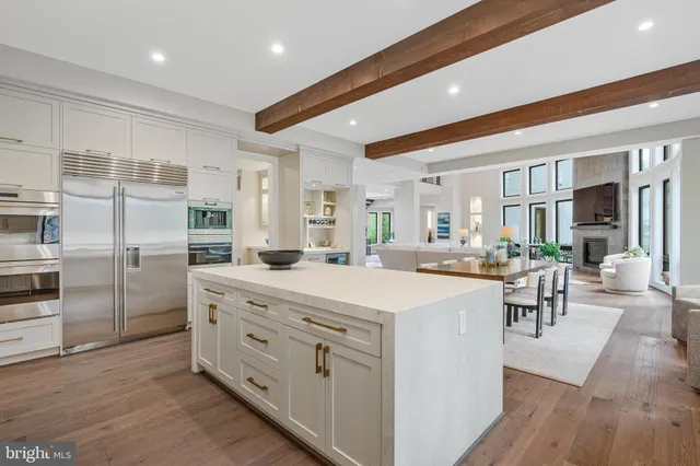 $3,695,000 | 1700 Brookside Lane, Vienna, VA 22182