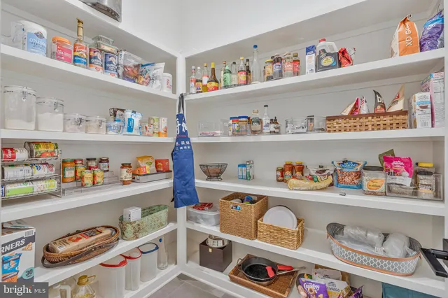 $3,695,000 | 1700 Brookside Lane, Vienna, VA 22182