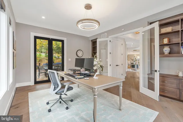 $3,695,000 | 1700 Brookside Lane, Vienna, VA 22182