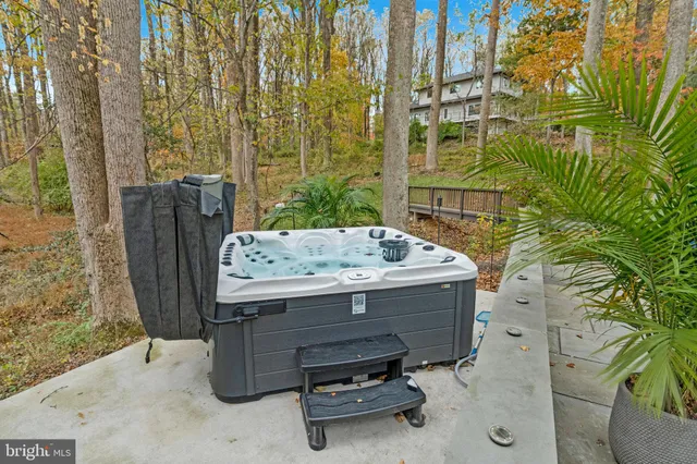 $3,695,000 | 1700 Brookside Lane, Vienna, VA 22182