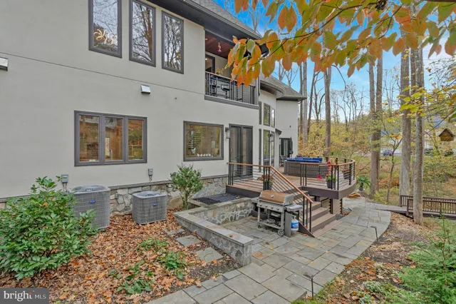 $3,695,000 | 1700 Brookside Lane, Vienna, VA 22182