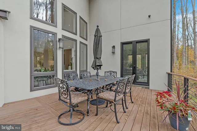 $3,695,000 | 1700 Brookside Lane, Vienna, VA 22182