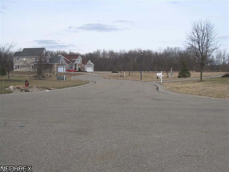 71 Huntcliffe Road Northeast Canton, OH 44721 - Photo 9 of 9