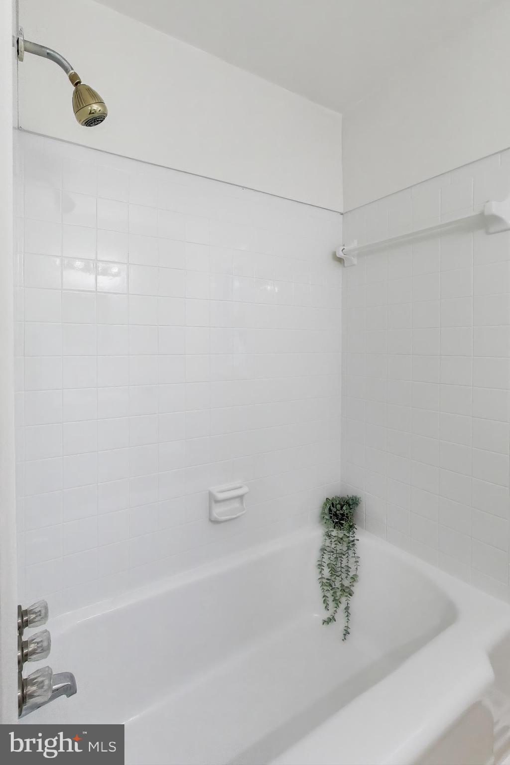 11209 Midvale Road Kensington, MD 20895 - Photo 15 of 37 Gallery Image 15