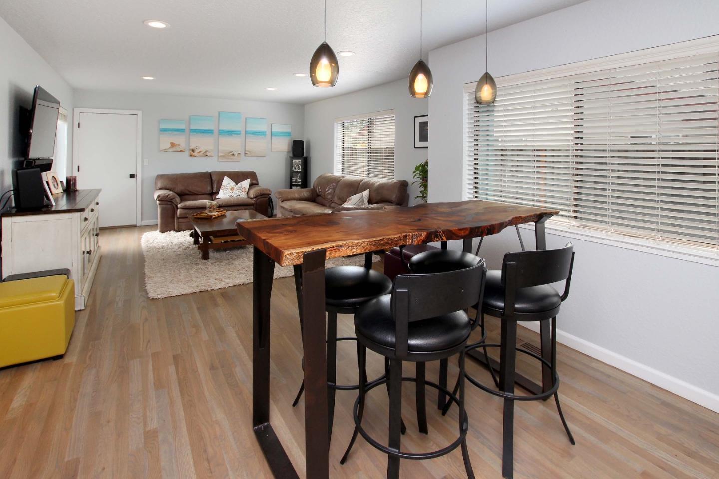 4475 Merlin Way Soquel, CA 95073 - Photo 12 of 49 Gallery Image 12