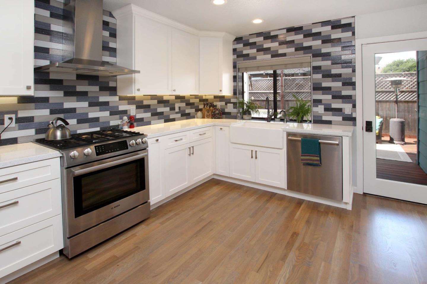 4475 Merlin Way Soquel, CA 95073 - Photo 4 of 49 Gallery Image 4