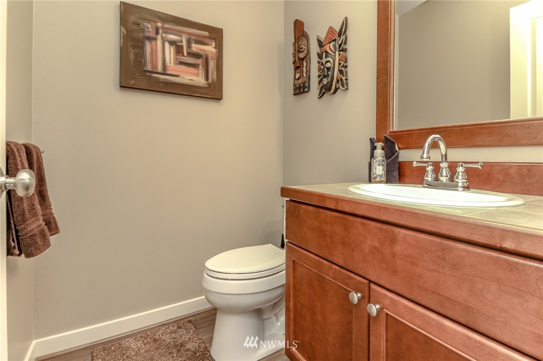 4701 Northeast 2nd Place Renton, WA 98059 - Photo 16 of 40