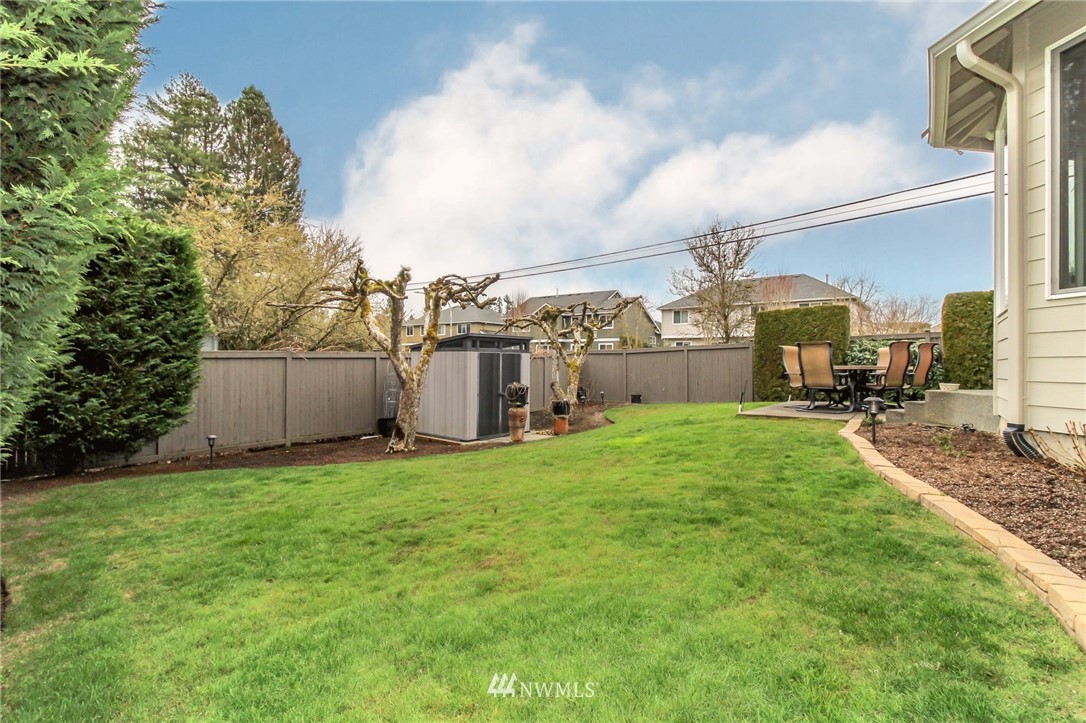 4701 Northeast 2nd Place Renton, WA 98059 - Photo 39 of 40