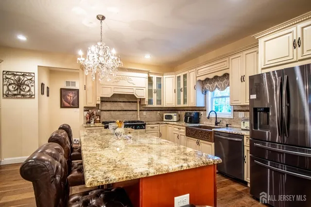 $1,199,000 | 13 Deans Lane, Monmouth Junction, NJ 08852