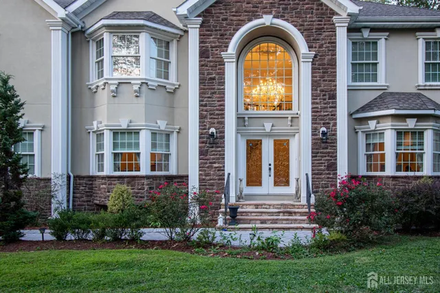 $1,199,000 | 13 Deans Lane, Monmouth Junction, NJ 08852