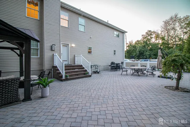 $1,199,000 | 13 Deans Lane, Monmouth Junction, NJ 08852