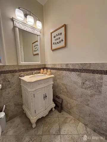 $1,199,000 | 13 Deans Lane, Monmouth Junction, NJ 08852