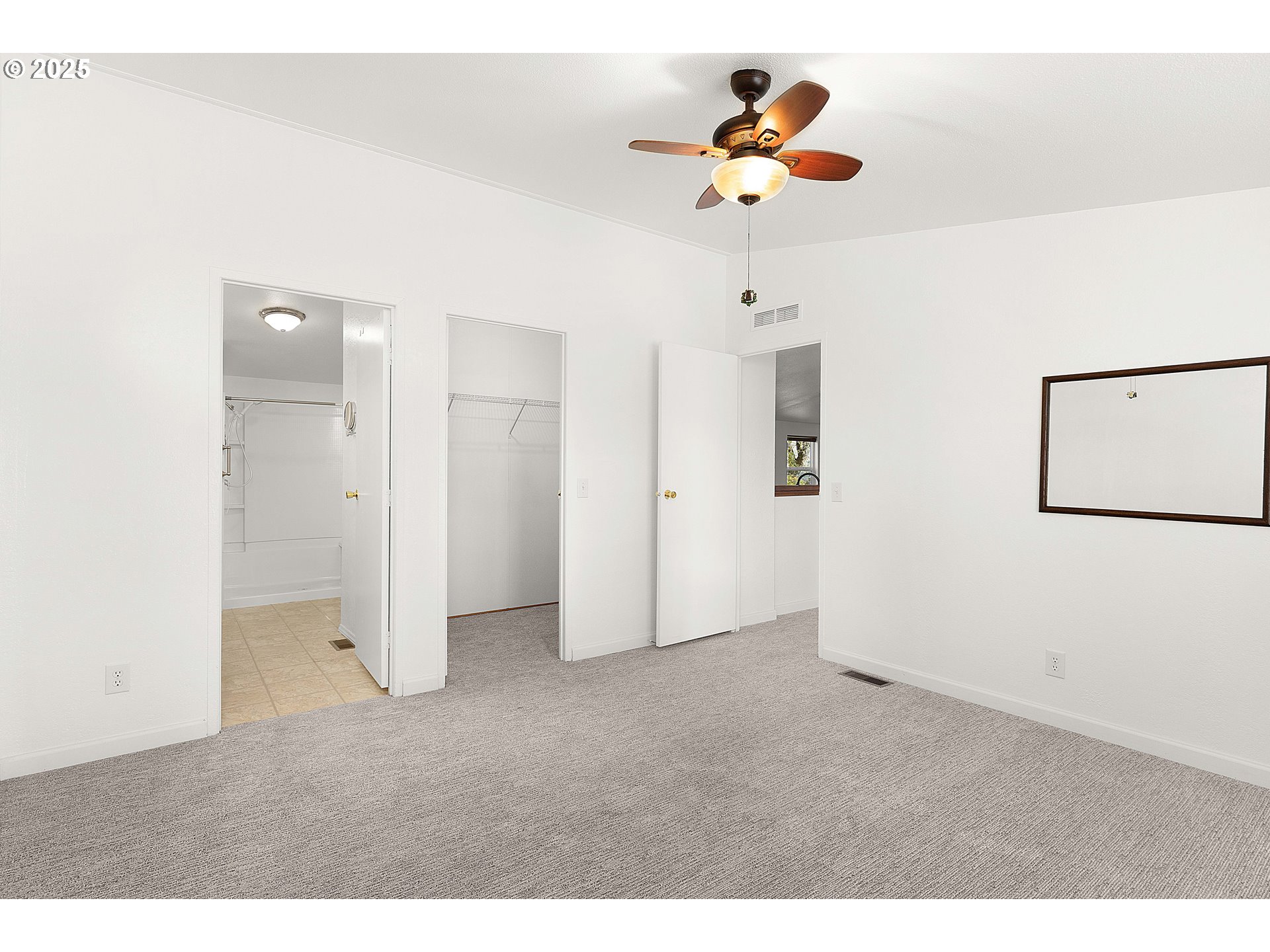 249 Trout Loop Roseburg, OR 97471 - Photo 14 of 33