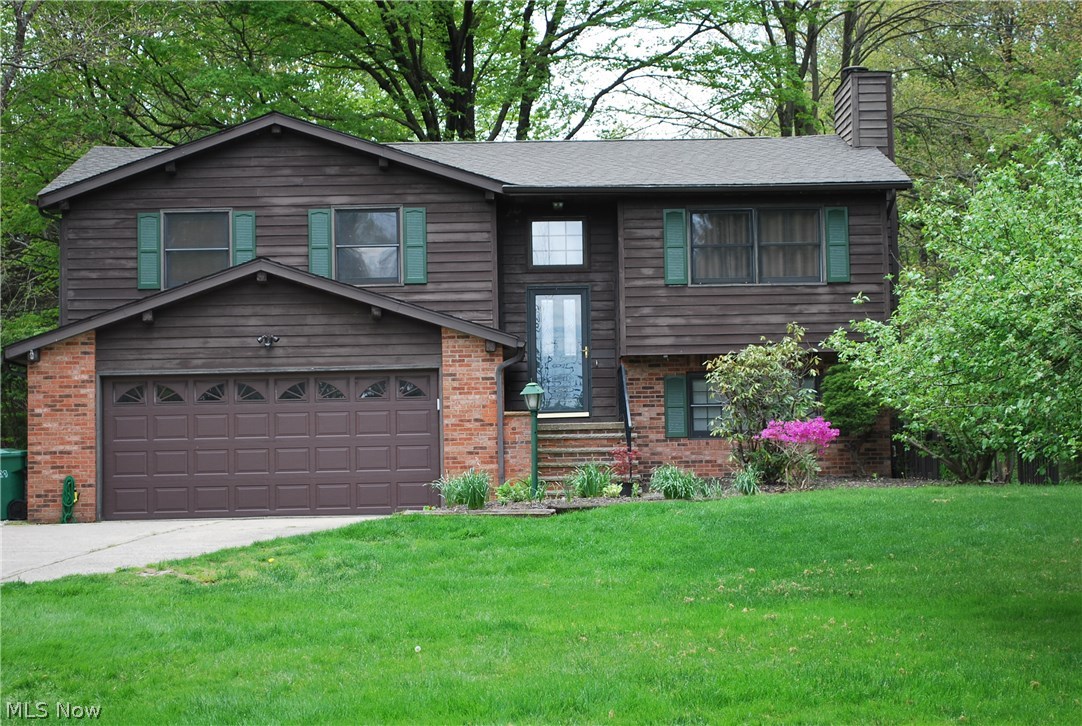 13712 Rockhaven Road Newbury, OH 44065 - Photo 2 of 22