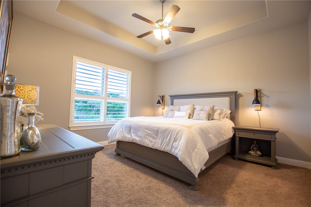 22521 Rock Wren Road Spicewood, TX 78669 - Photo 7 of 38