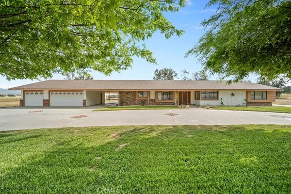 $1,250,000 | 6905 West Devonshire Avenue, Hemet, CA 92545