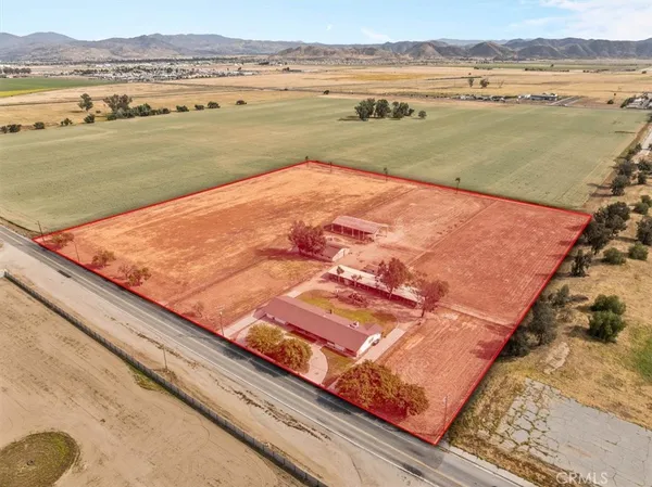 $1,250,000 | 6905 West Devonshire Avenue, Hemet, CA 92545