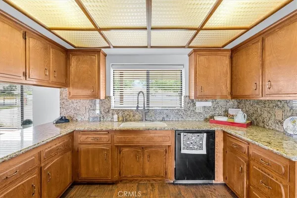 $1,250,000 | 6905 West Devonshire Avenue, Hemet, CA 92545