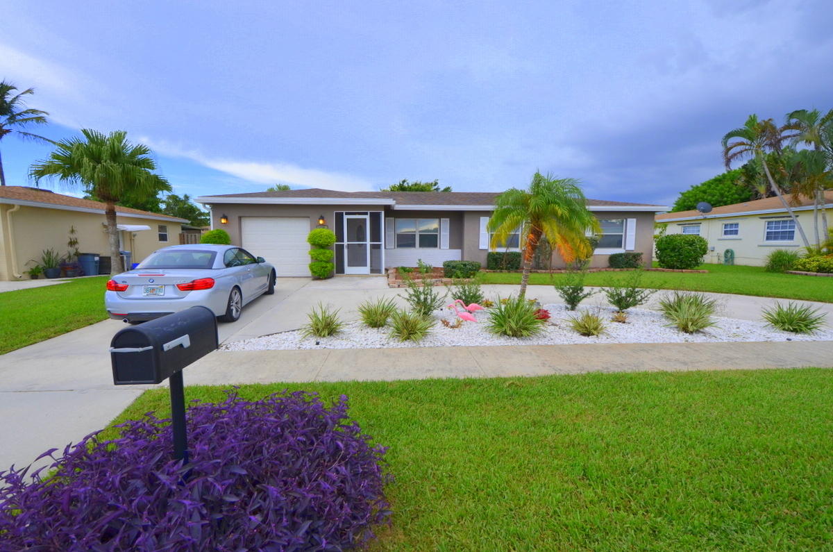 10690 Eland Street Boca Raton, FL 33428 - Photo 1 of 14 DSC_4147-001