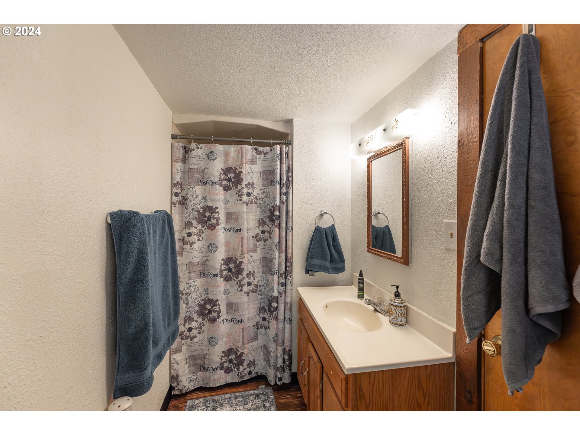 1589 Windy Creek Road Glendale, OR 97442 - Photo 17 of 48 Gallery Image 17