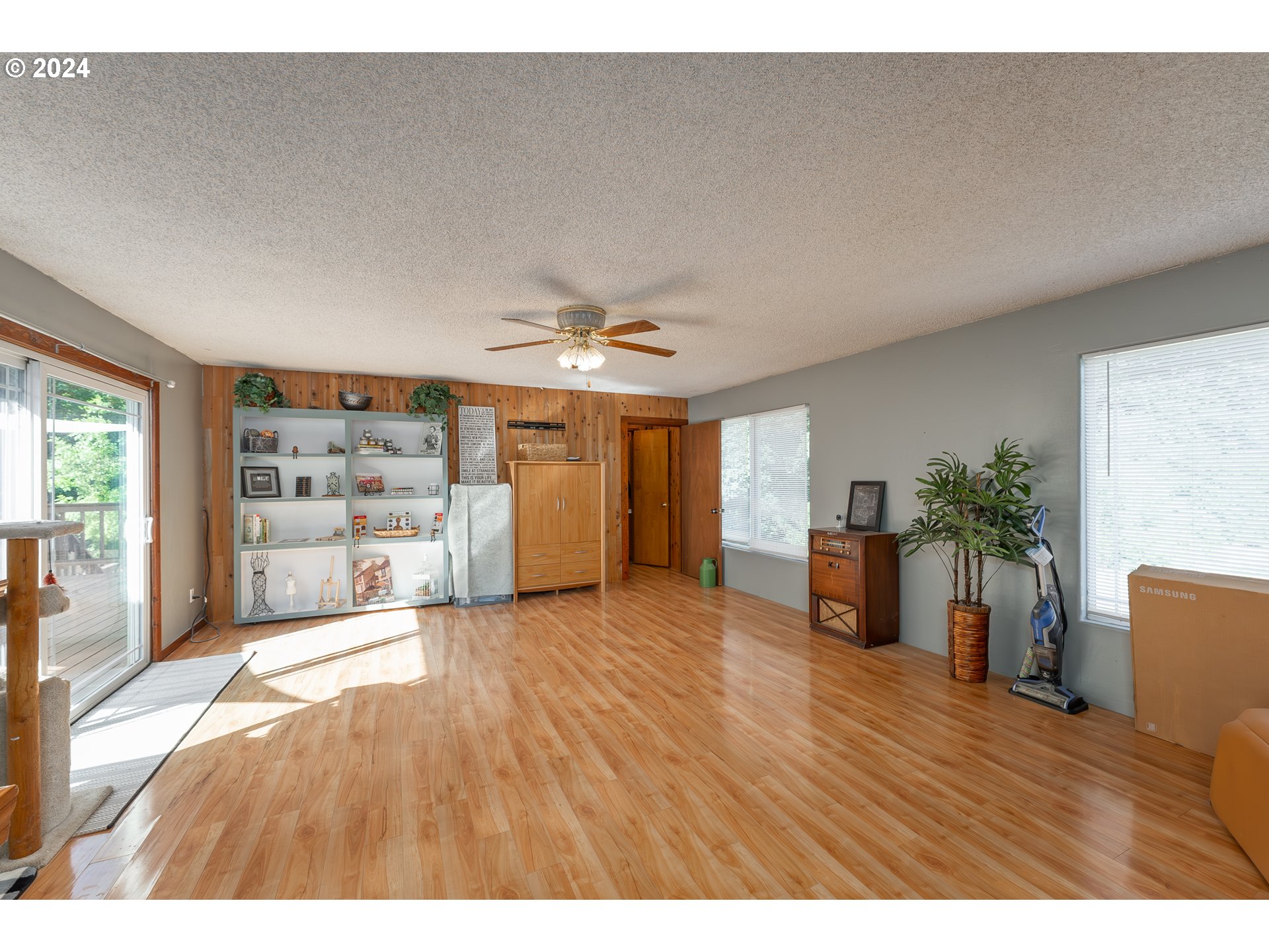 1589 Windy Creek Road Glendale, OR 97442 - Photo 27 of 48 Gallery Image 27