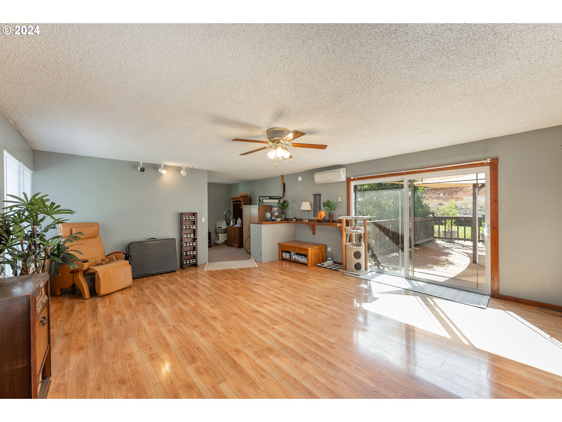 1589 Windy Creek Road Glendale, OR 97442 - Photo 28 of 48 Gallery Image 28
