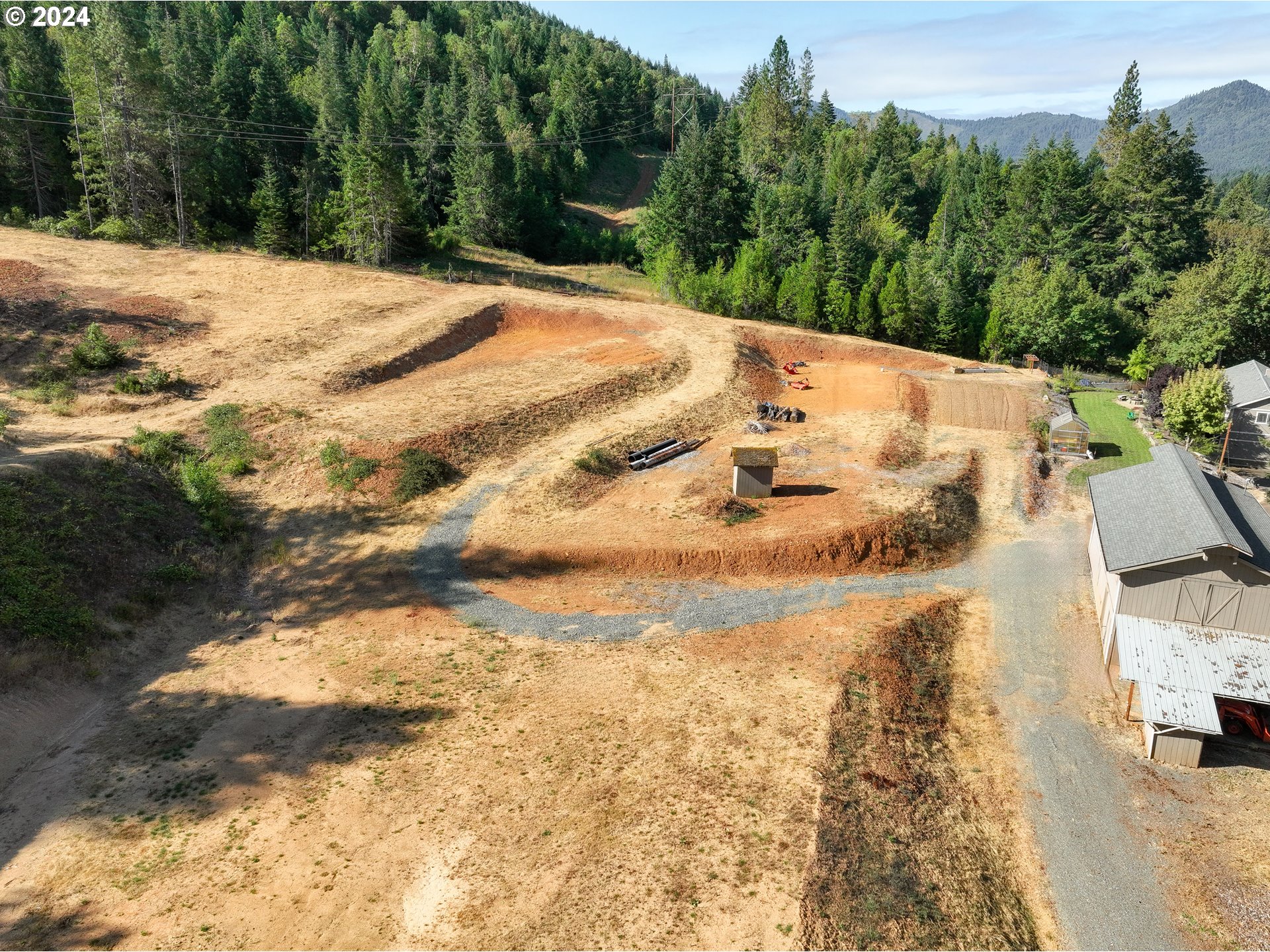 1589 Windy Creek Road Glendale, OR 97442 - Photo 34 of 48 Gallery Image 34