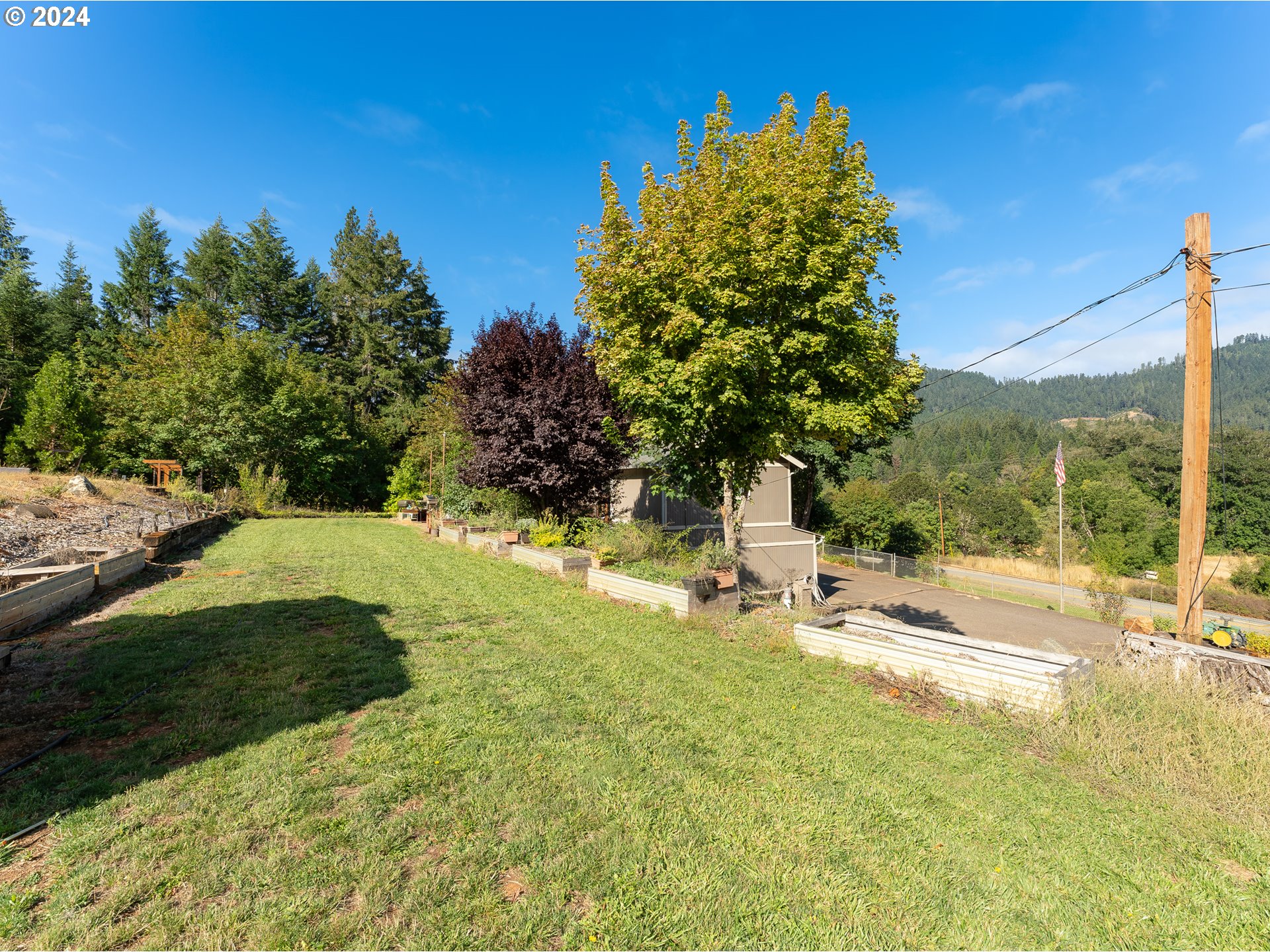 1589 Windy Creek Road Glendale, OR 97442 - Photo 39 of 48 Gallery Image 39