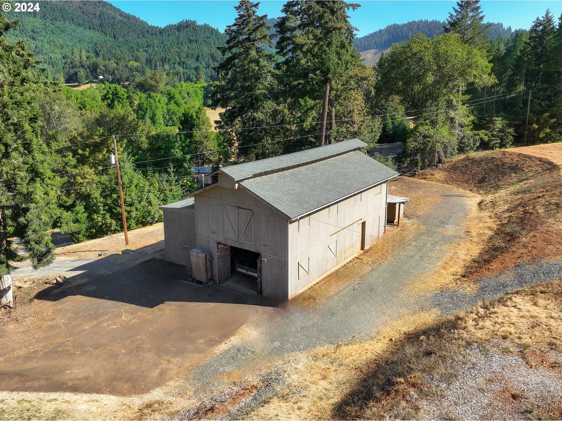 1589 Windy Creek Road Glendale, OR 97442 - Photo 43 of 48 Gallery Image 43