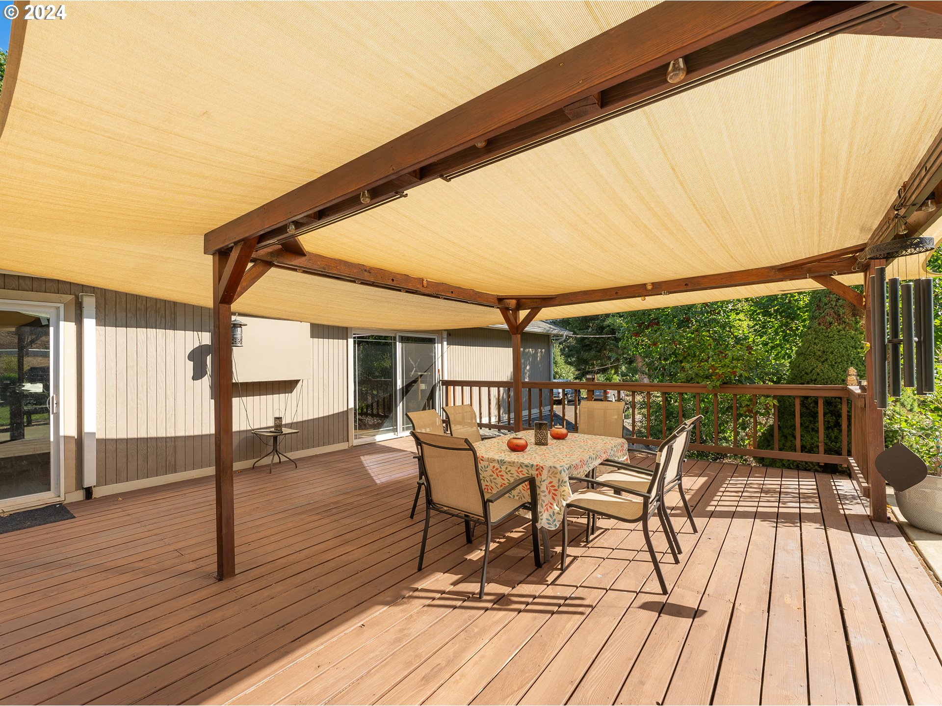 1589 Windy Creek Road Glendale, OR 97442 - Photo 5 of 48 Gallery Image 5