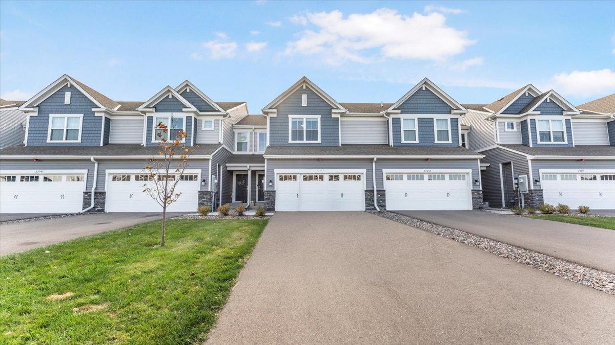 23059 Hazel Lane Rogers, MN 55374 - Photo 2 of 25