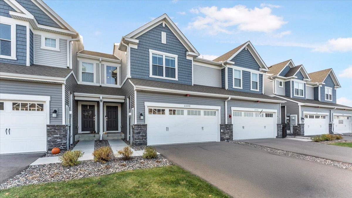 23059 Hazel Lane Rogers, MN 55374 - Photo 3 of 25