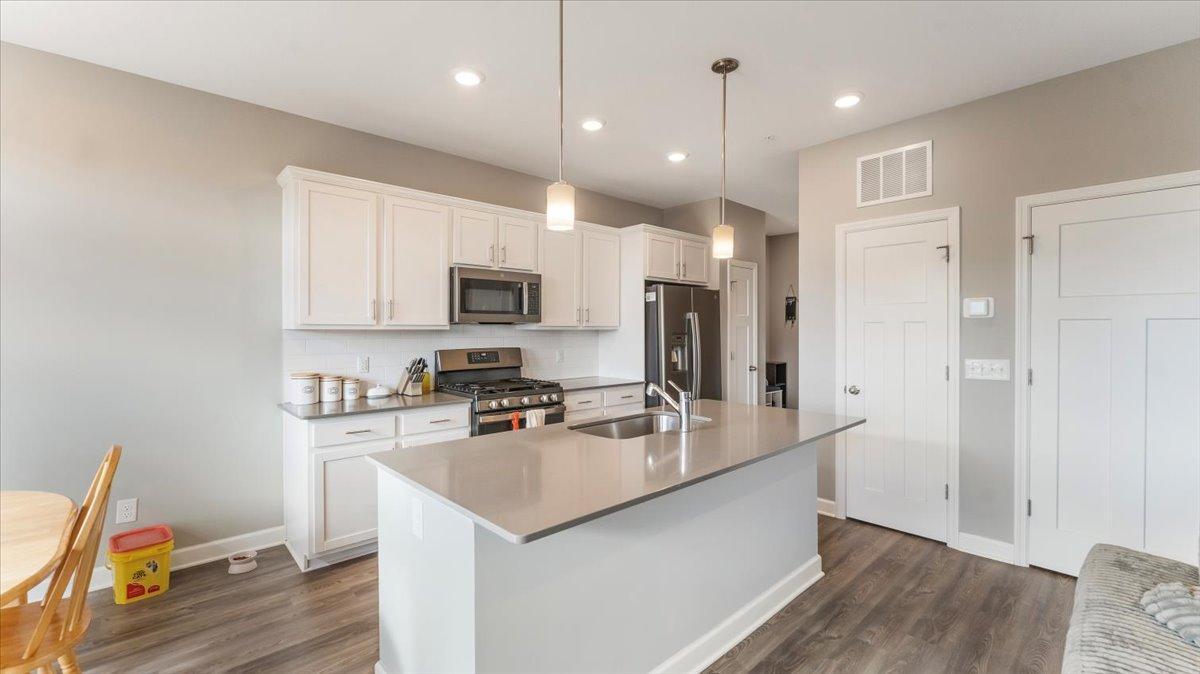 23059 Hazel Lane Rogers, MN 55374 - Photo 4 of 25