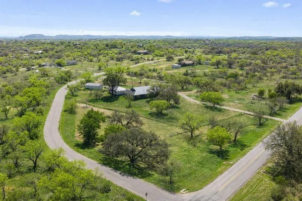 $625,000 | 3410 West County Road, Llano, TX 78643